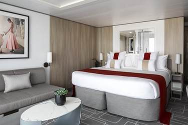 Celebrity Cruises Celebrity Beyond Aqua Sky Suite 2 ©CEL.jpg